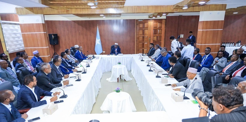 Madasha oo eedeymo u jeedisay DF.jpg